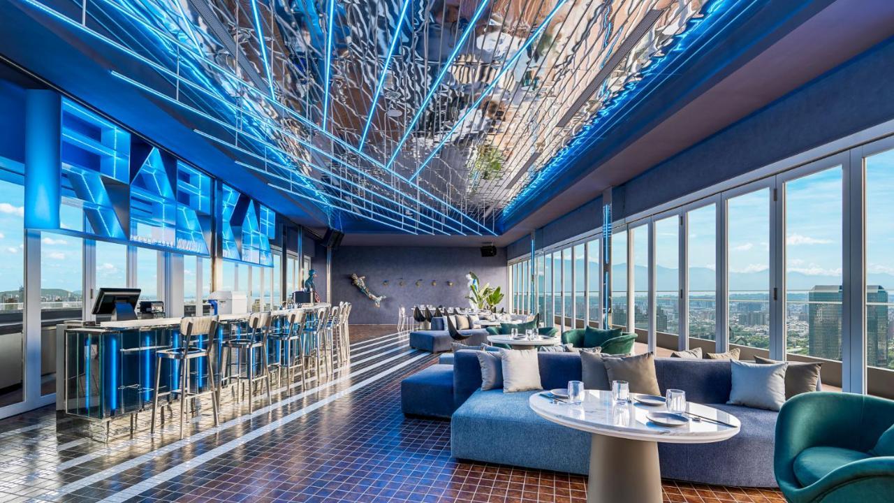 Tai Urban Resort 카오슝 외부 사진 The Sky Bar