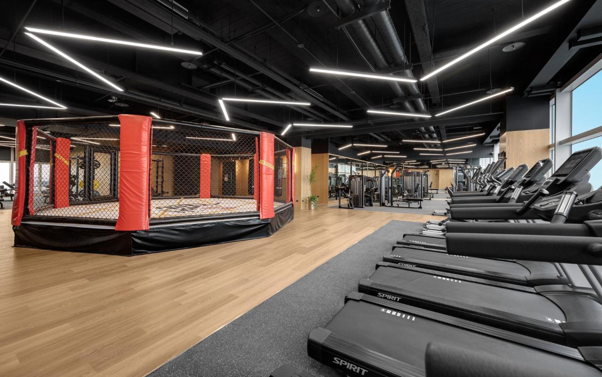 Tai Urban Resort 카오슝 외부 사진 The gym at the hotel